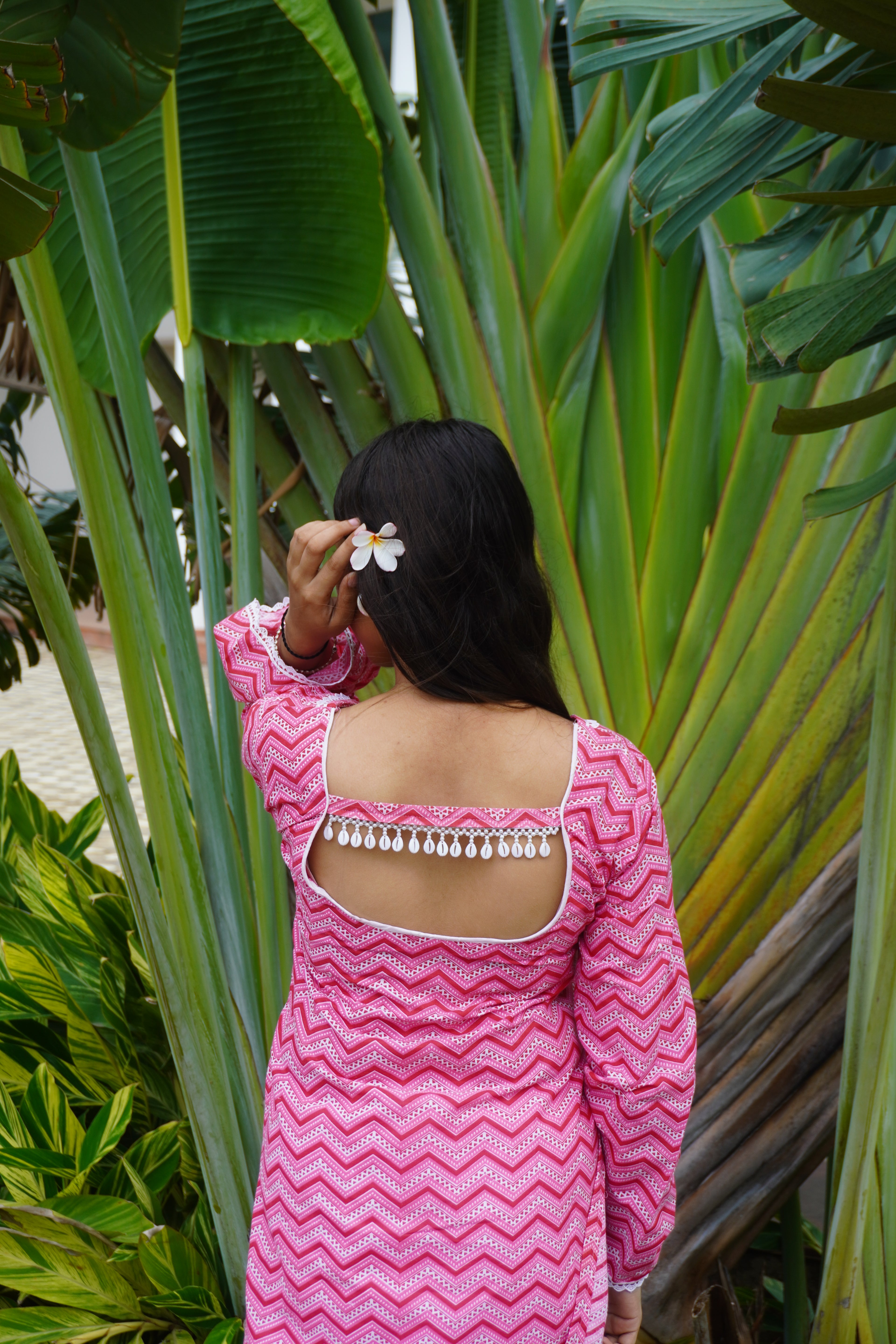 Gulrangi Waves Kurti