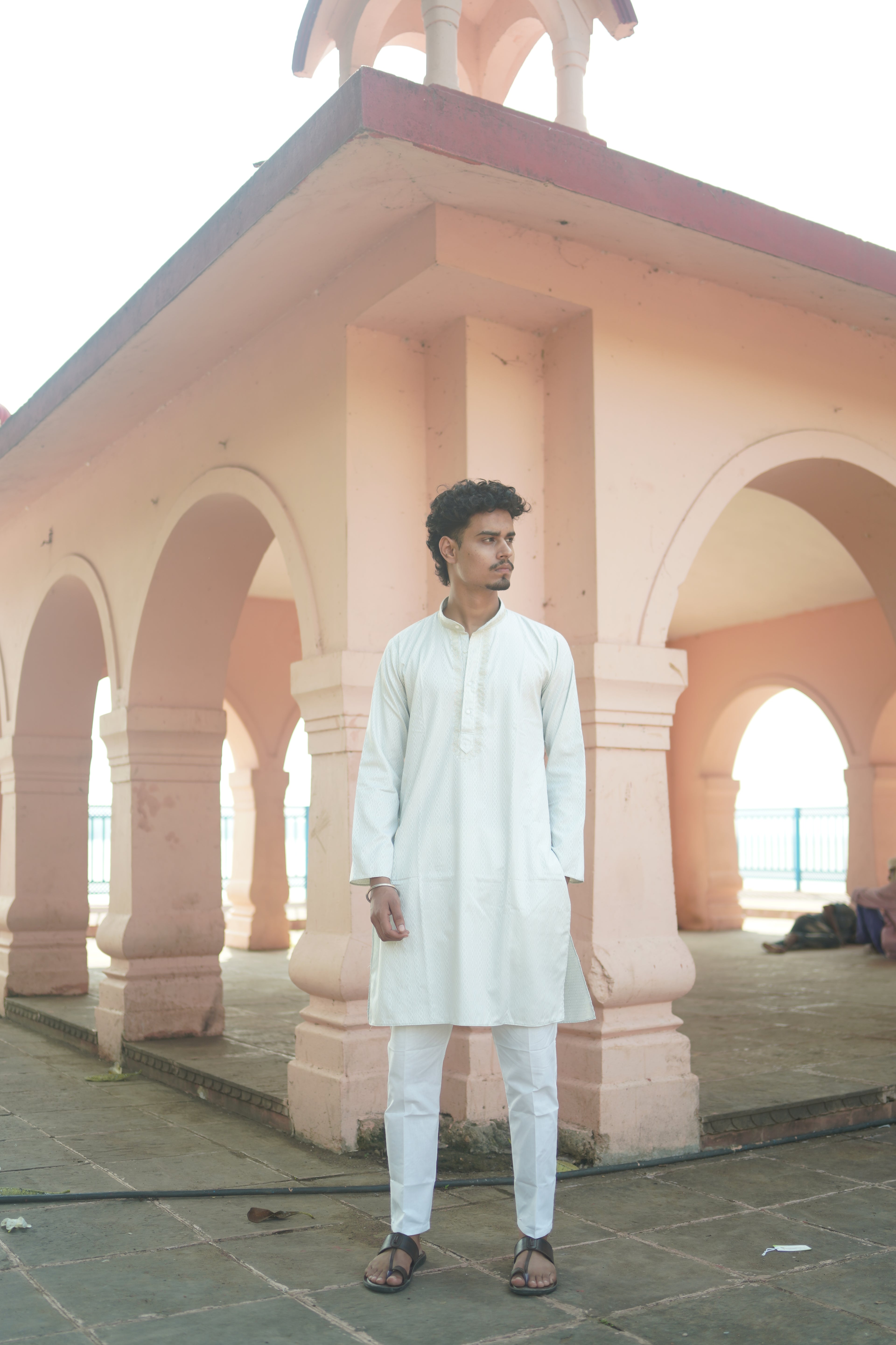 Elegant White Textured Kurta with pajama