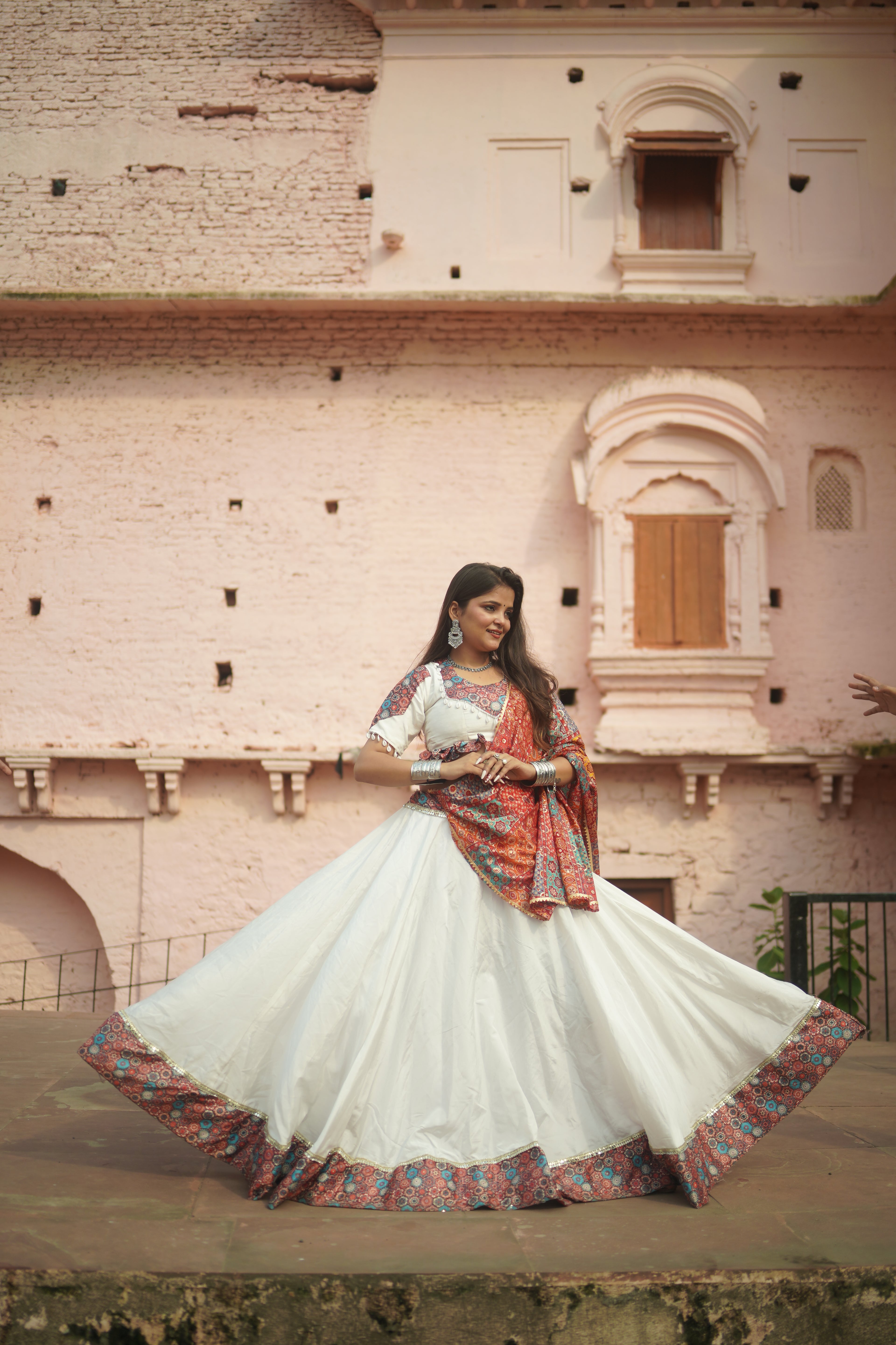 Graceful White Lehenga with Printed Dupatta